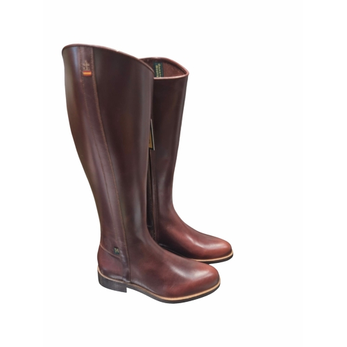 BOTA CAMPERA SOL PLANT VAQUETASOL|VALVERDE DEL CAMINO